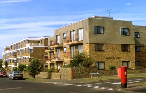 Sandpiper Court in 1999